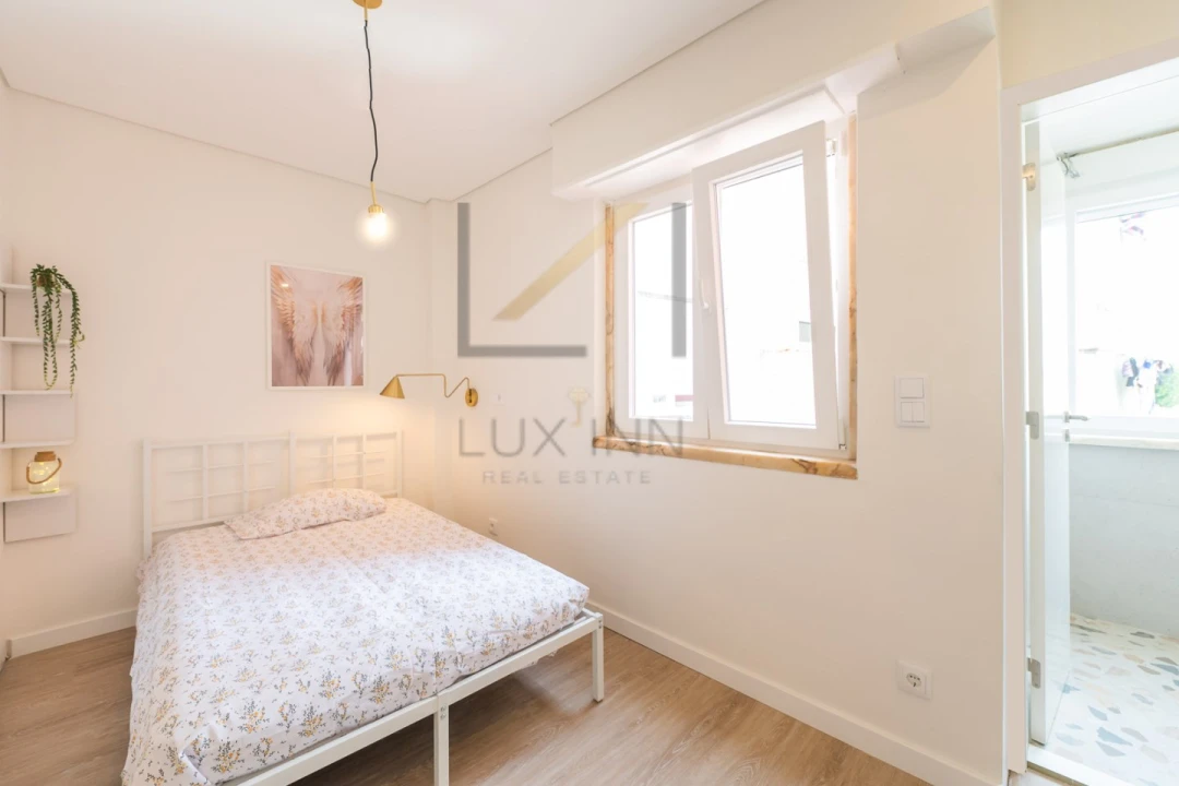 Apartamento T1 para Venda em Venteira Foto 5