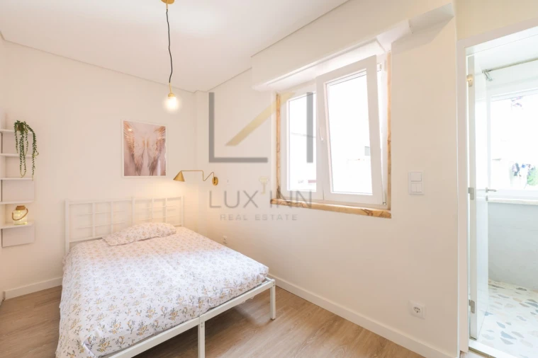 Apartamento T1 para Venda em Venteira Foto 5