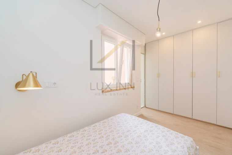 Apartamento T1 para Venda em Venteira Foto 6