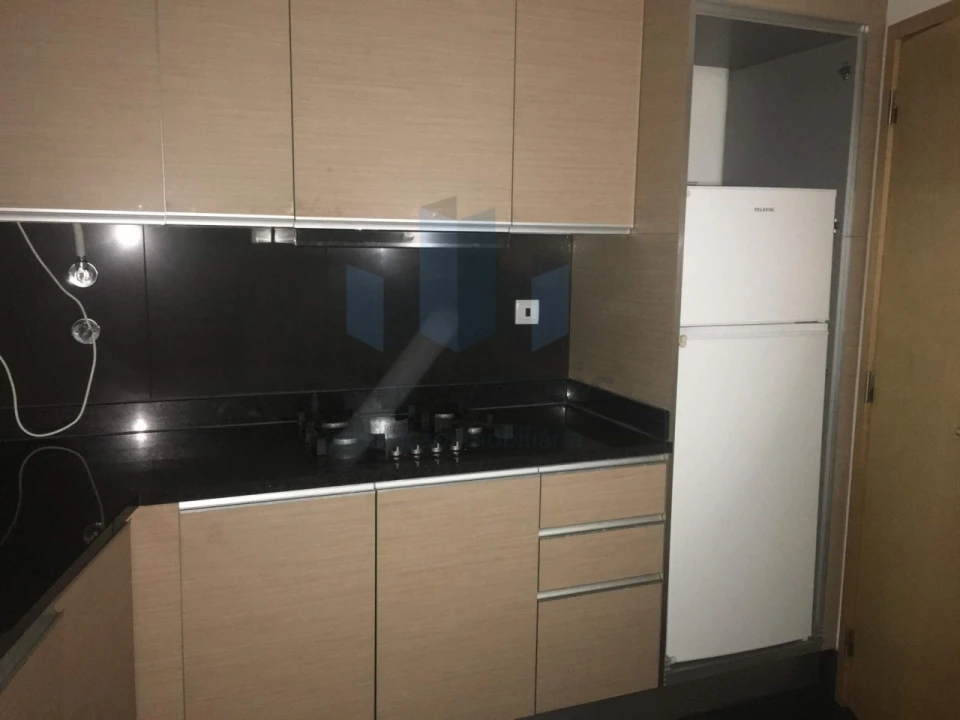Apartamento T1 para Arrendamento em Santo Antonio dos Olivais Foto 2