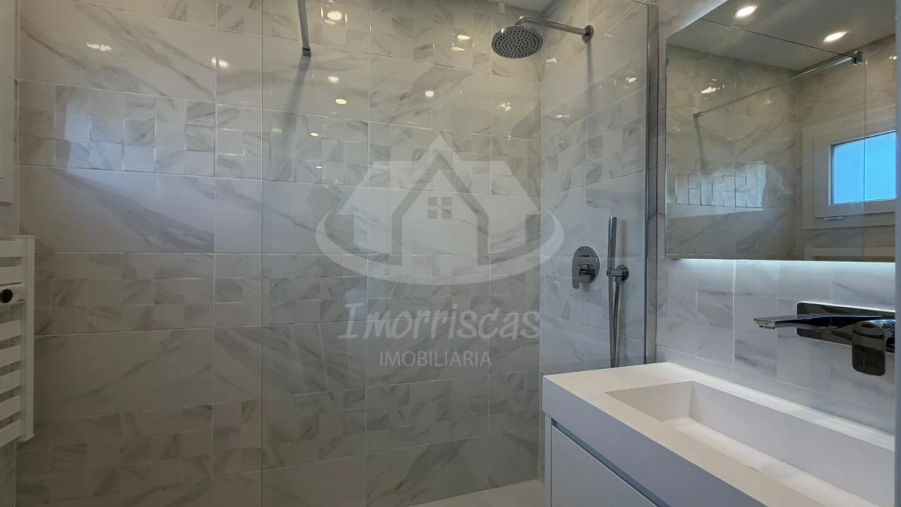 Moradia T3 para Venda em Santa Iria de Azoia, São João da Talha e Bobadela Foto 44