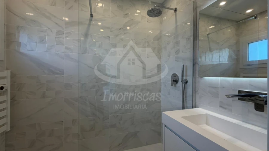 Moradia T3 para Venda em Santa Iria de Azoia, São João da Talha e Bobadela Foto 44