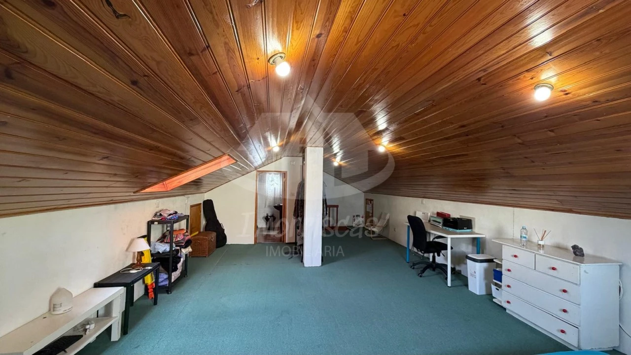 Moradia T3 para Venda em Santa Iria de Azoia, São João da Talha e Bobadela Foto 18