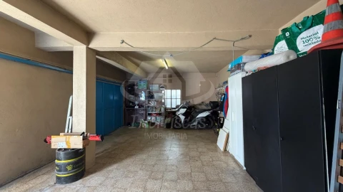Moradia T3 para Venda em Santa Iria de Azoia, São João da Talha e Bobadela