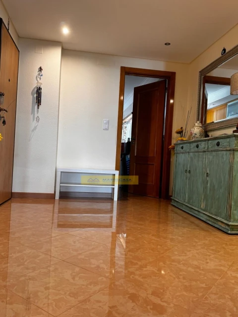 Apartamento T3 para Arrendamento em Mina de Água