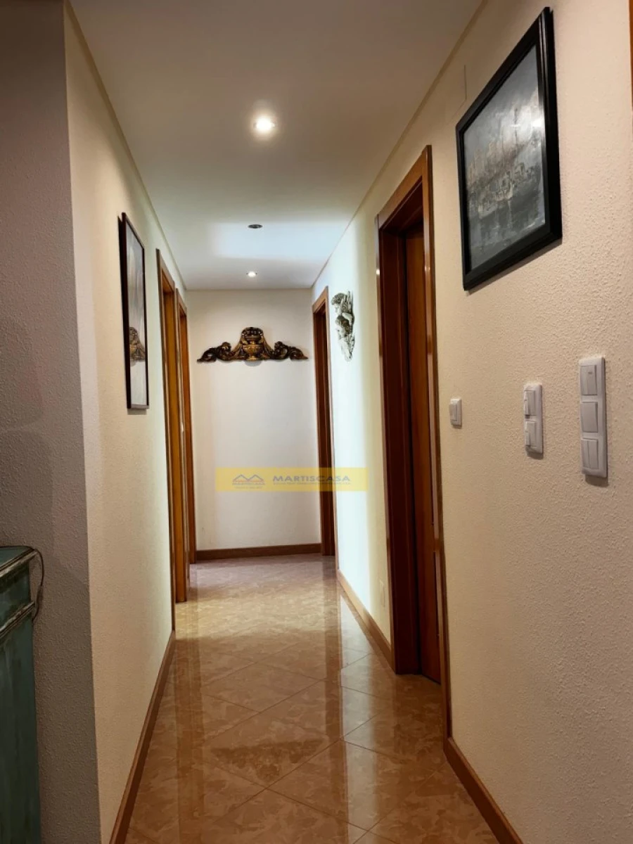 Apartamento T3 para Arrendamento em Mina de Água Foto 6