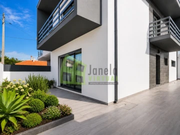 Moradia T3 para Venda em Quinta do Conde