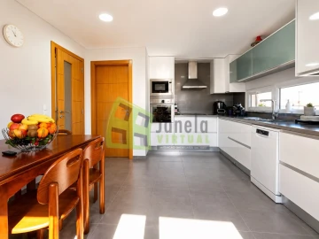 Moradia T3 para Venda em Quinta do Conde