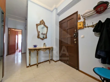 Apartamento T3 para Venda em Darque
