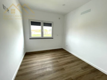 Moradia T6 para Venda em A dos Cunhados e Maceira