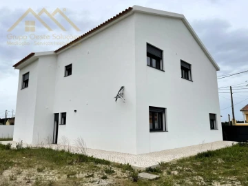 Moradia T6 para Venda em A dos Cunhados e Maceira