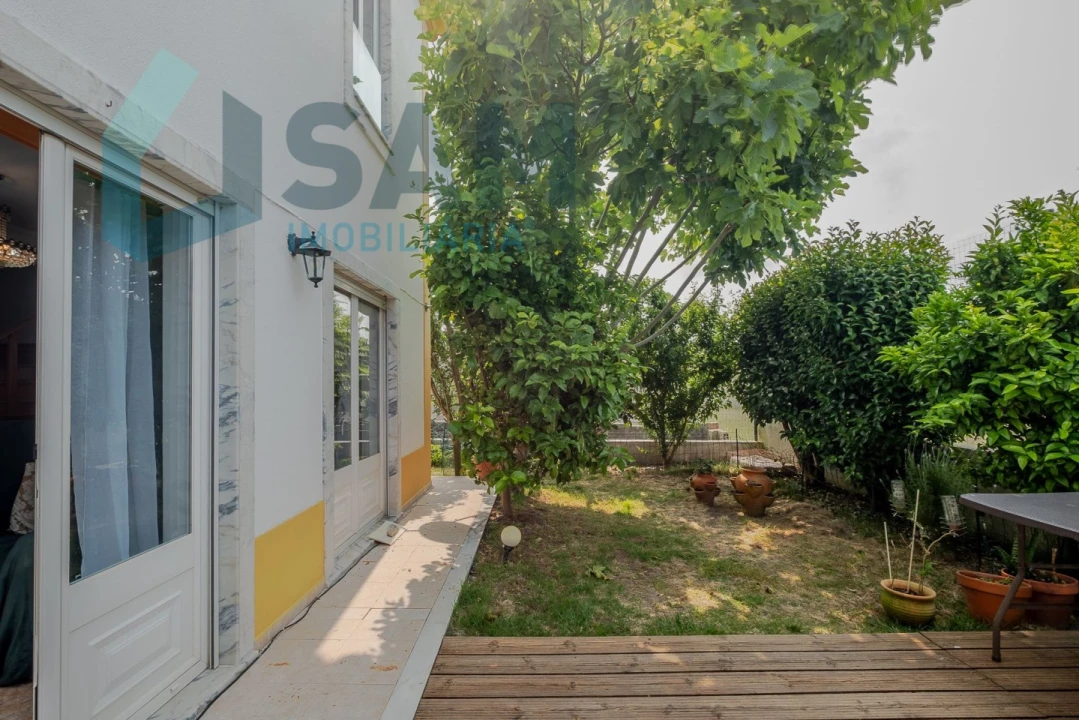 Moradia T3 para Venda em Santa Barbara Foto 12