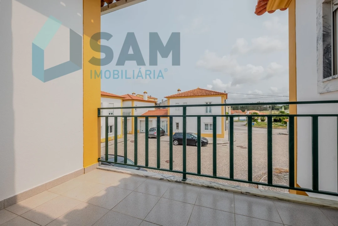 Moradia T3 para Venda em Santa Barbara Foto 28