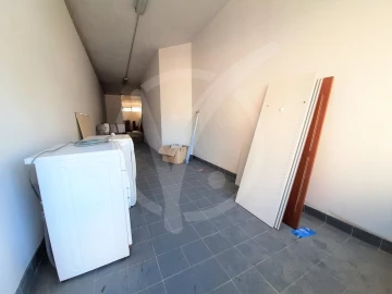 Loja para Arrendamento em Póvoa de Varzim, Beiriz e Argivai