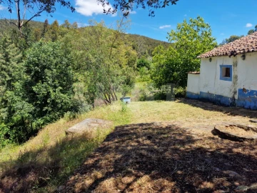 Quinta T6 para Venda em Gloria