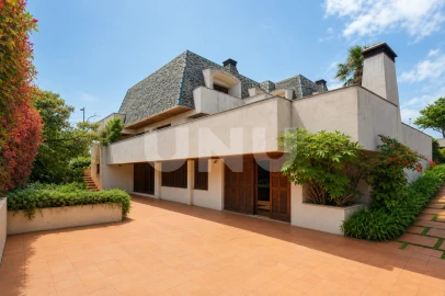 Moradia T6 para Venda em São João da Madeira
