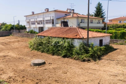 Moradia T1 para Venda em Manhente