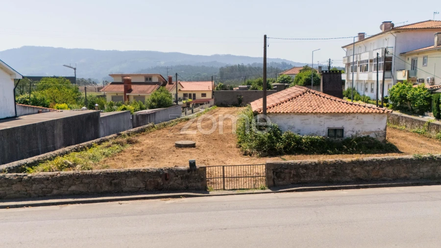 Moradia T1 para Venda em Manhente