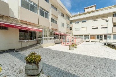 Apartamento T2 para Venda em Espinho