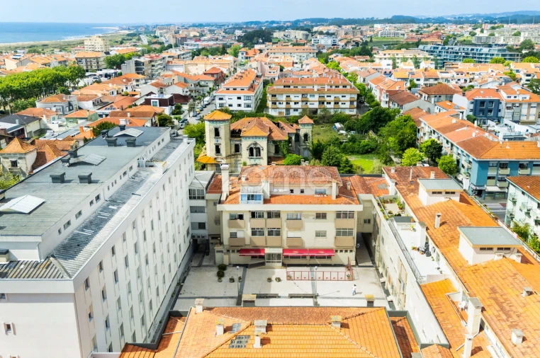 Apartamento T2 para Venda em Espinho Foto 26
