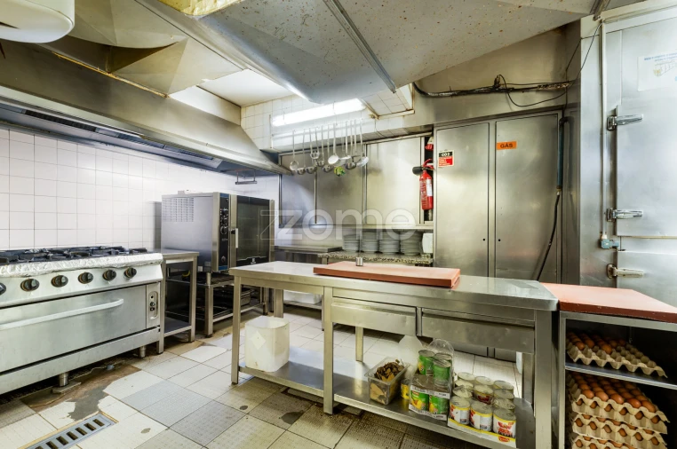 Apartamento T2 para Venda em Espinho Foto 17