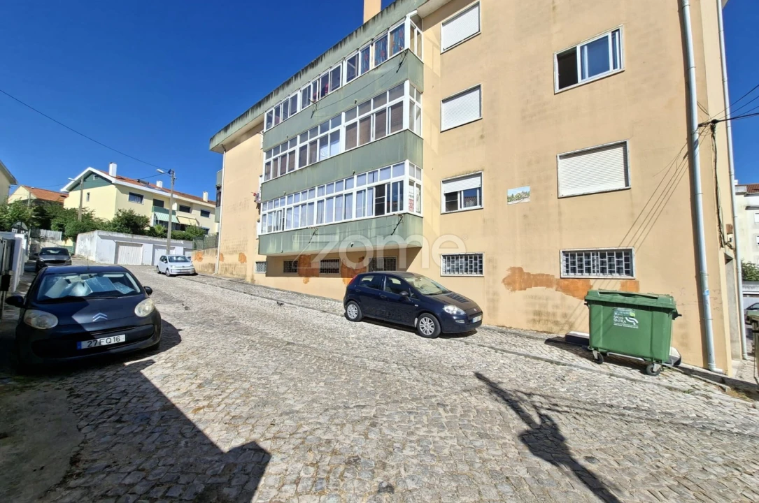 Apartamento T2 para Venda em Algueirão-Mem Martins Foto 5