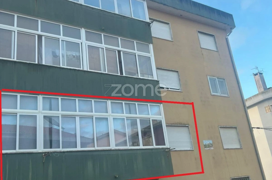 Apartamento T2 para Venda em Algueirão-Mem Martins Foto 21