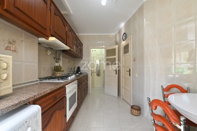 Apartamento T2 para Venda em Alverca do Ribatejo e Sobralinho
