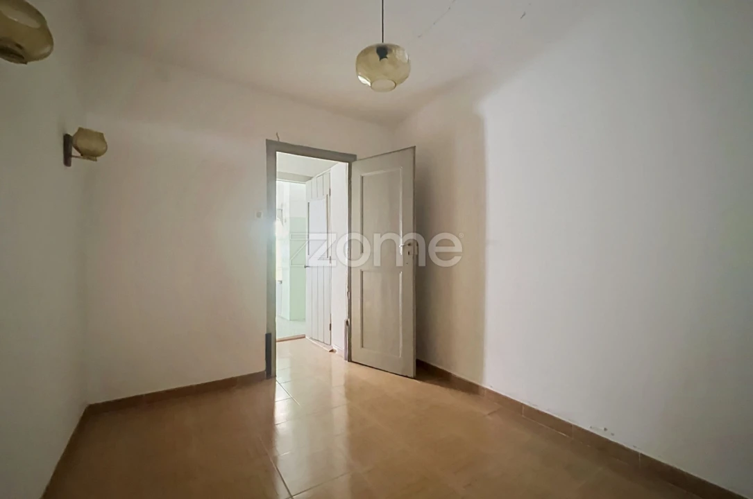Moradia T3 para Venda em Tavarede Foto 18