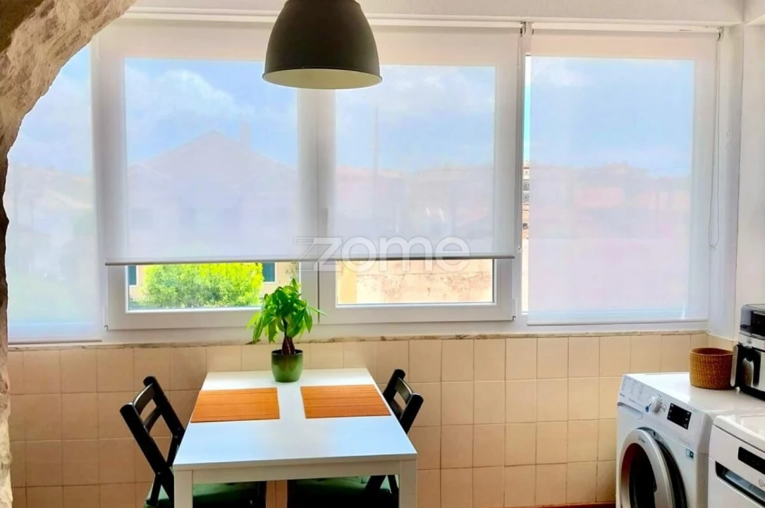 Apartamento T2 para Venda em São Domingos de Rana Foto 11