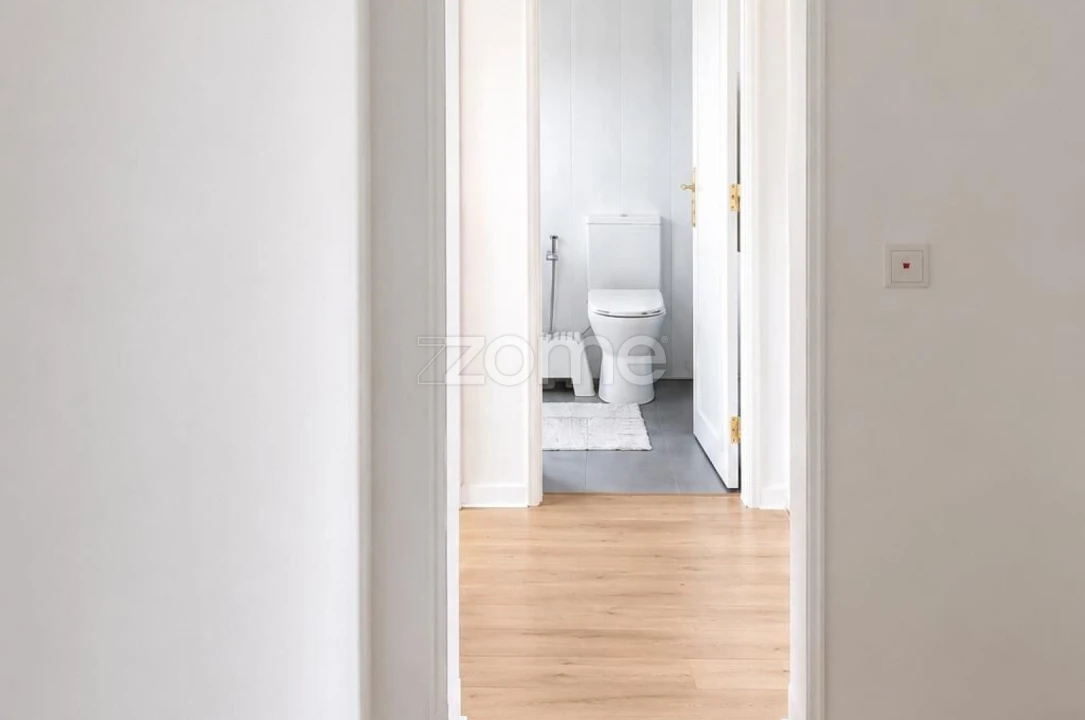 Apartamento T2 para Venda em São Domingos de Rana Foto 8