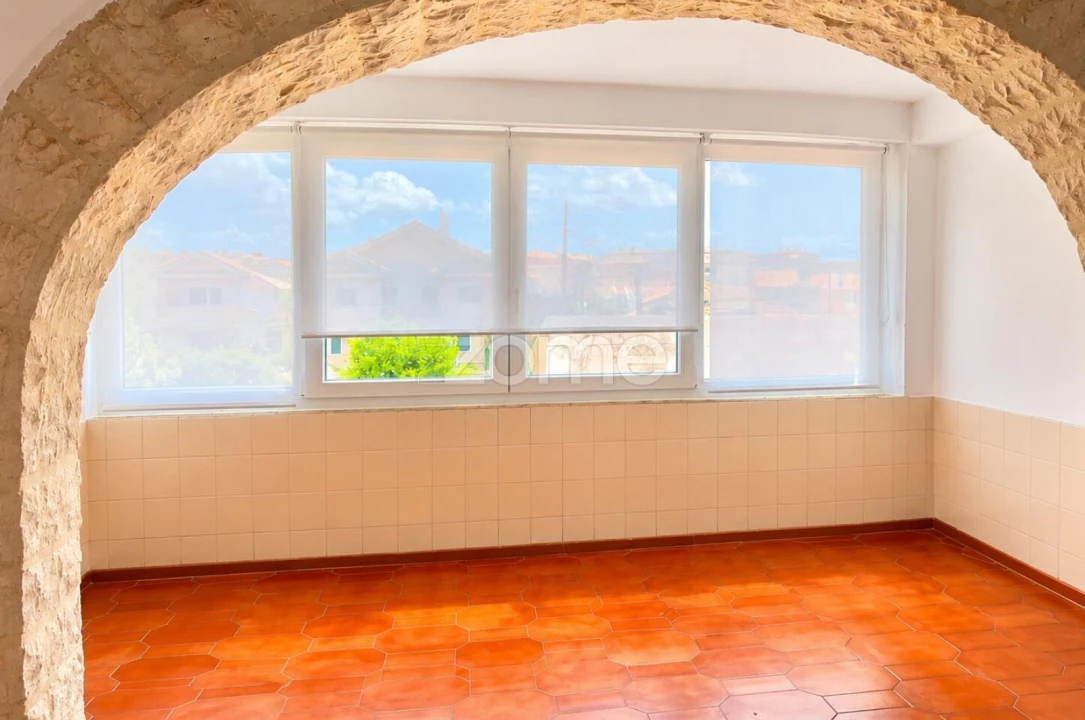 Apartamento T2 para Venda em São Domingos de Rana Foto 7