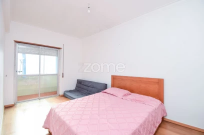Apartamento T2 para Venda em Algueirão-Mem Martins