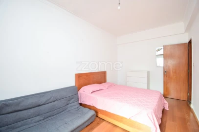 Apartamento T2 para Venda em Algueirão-Mem Martins