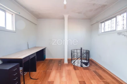 Apartamento T2 para Venda em Algueirão-Mem Martins