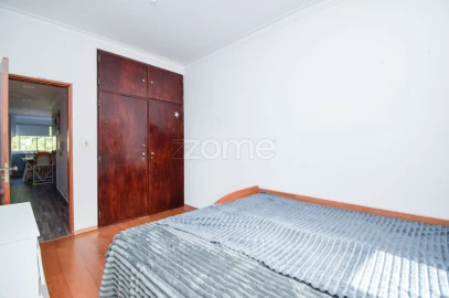 Apartamento T2 para Venda em Algueirão-Mem Martins