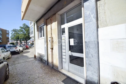 Apartamento T2 para Venda em Algueirão-Mem Martins
