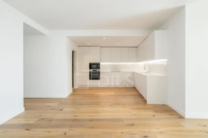 Apartamento T3 para Venda em Moncarapacho e Fuseta