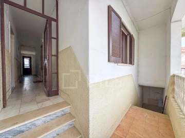 Prédio para Venda em Malveira e São Miguel de Alcainça