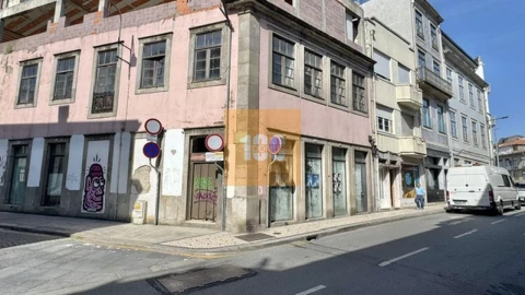 Apartamento T1 para Venda em Cedofeita, Santo Ildefonso, Sé, Miragaia, São Nicolau e Vitória
