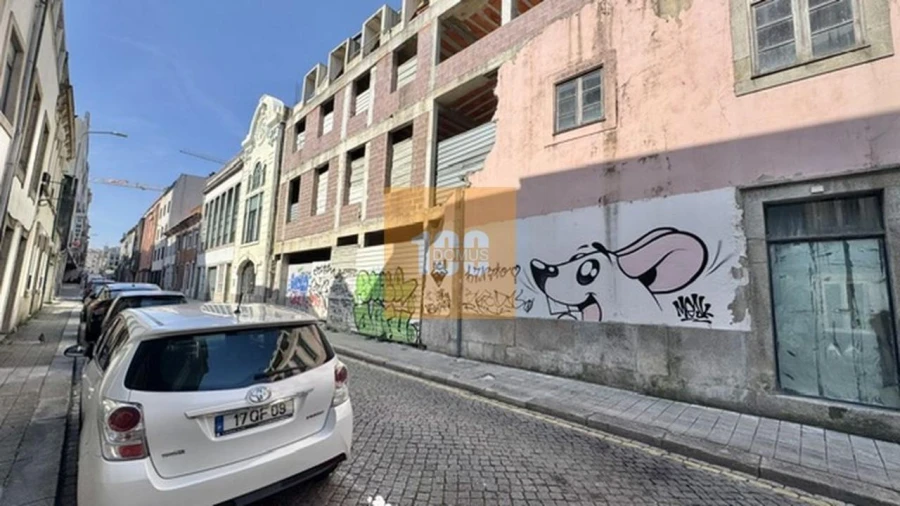 Apartamento T1 para Venda em Cedofeita, Santo Ildefonso, Sé, Miragaia, São Nicolau e Vitória Foto 16
