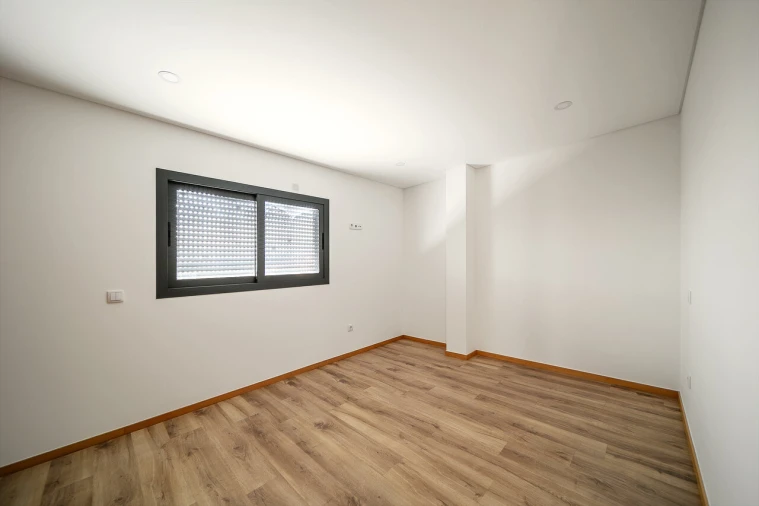 Apartamento T2 para Venda em Pedroso e Seixezelo Foto 18