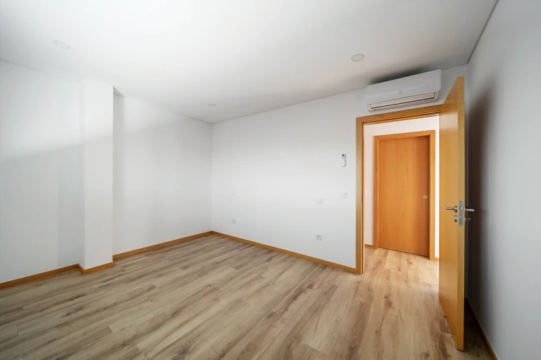 Apartamento T2 para Venda em Pedroso e Seixezelo Foto 19