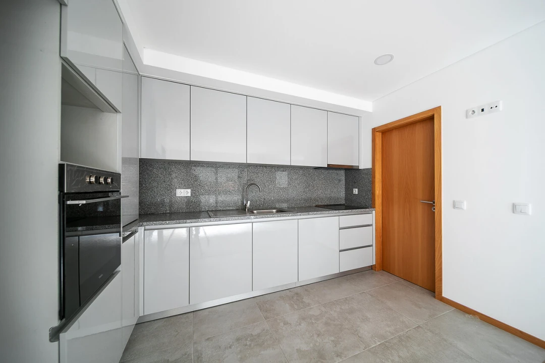 Apartamento T2 para Venda em Pedroso e Seixezelo Foto 2
