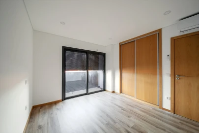 Apartamento T2 para Venda em Pedroso e Seixezelo