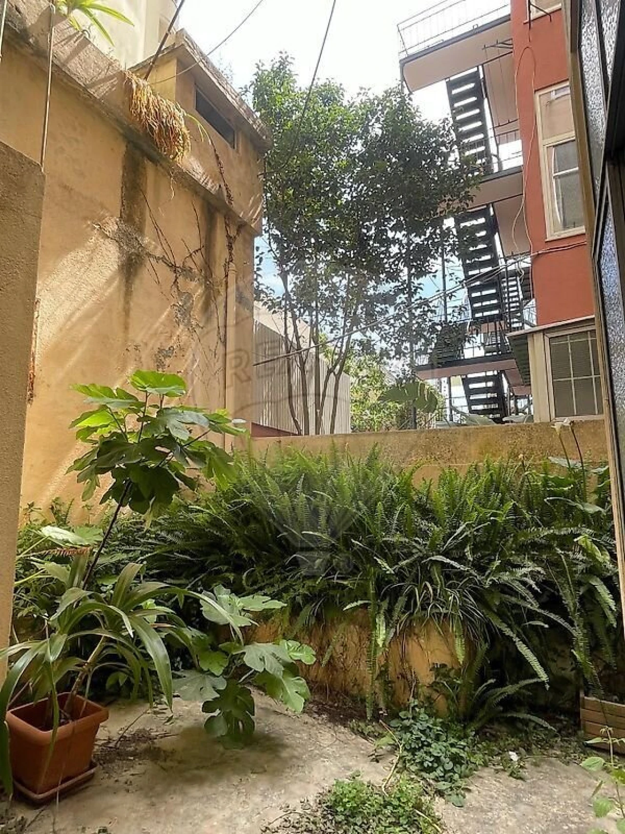 Apartamento T3 para Venda em Areeiro Foto 1