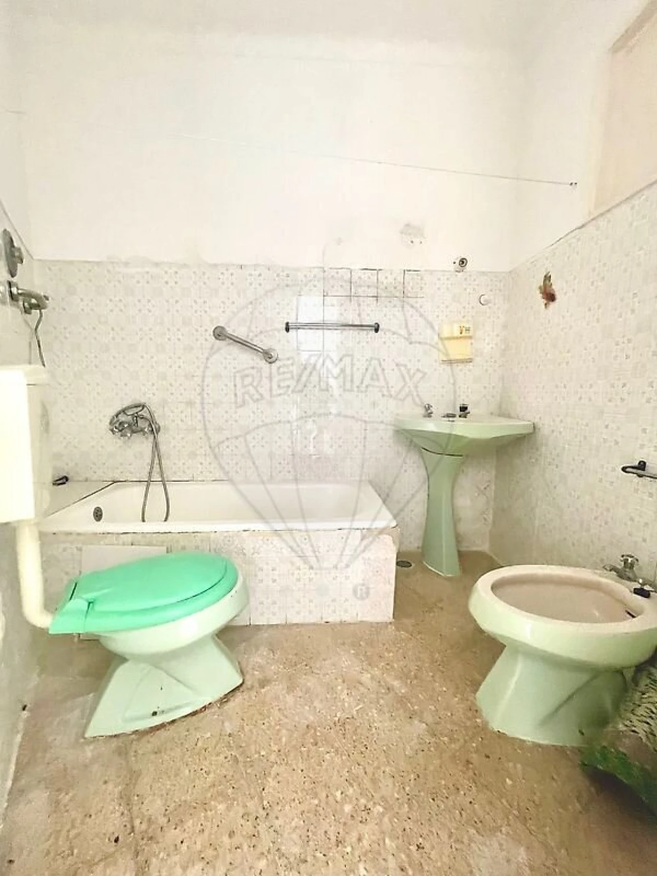 Apartamento T2 para Venda em Carnaxide e Queijas Foto 7