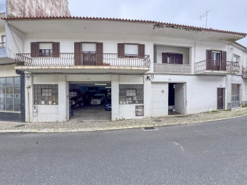 Prédio para Venda em Malveira e São Miguel de Alcainça