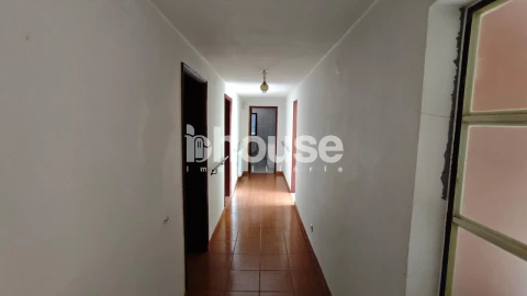 Moradia T6 para Venda em Argeriz