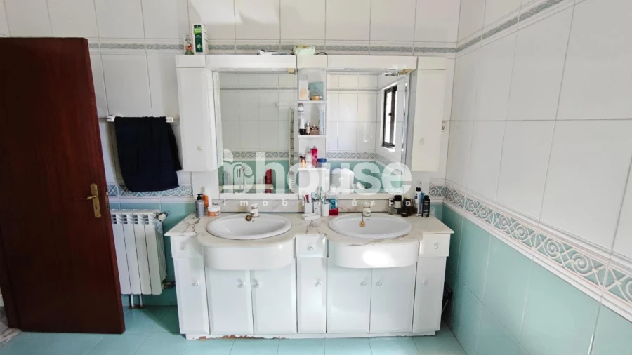 Moradia T6 para Venda em Argeriz Foto 20